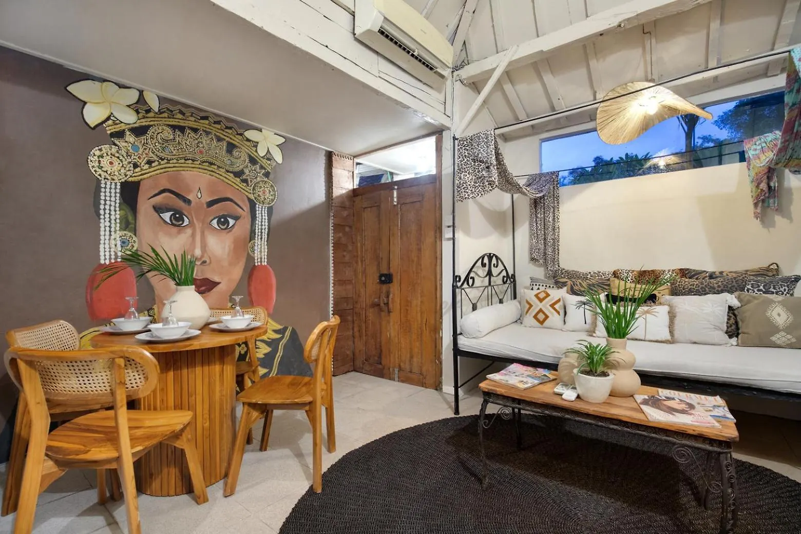 Batu Belig Canggu Beach House With Private Pool Indonesia