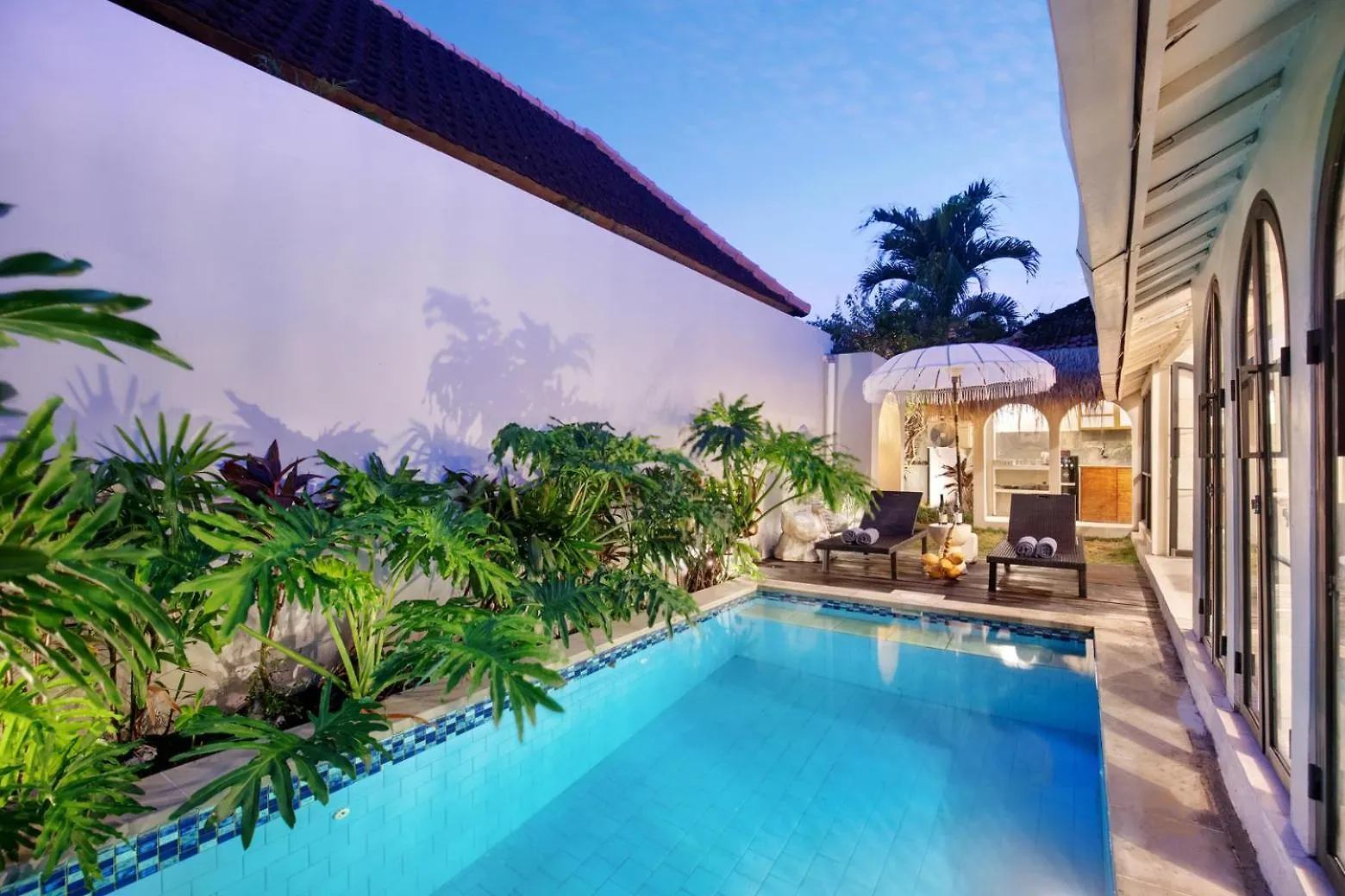 Batu Belig Canggu Beach House With Private Pool Canggu (Bali)